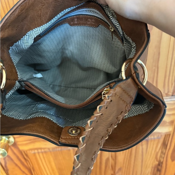 Jenn and Company tote - Picture 3 of 4